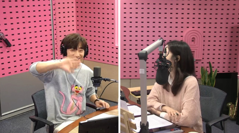Lee Sang-yeob showed Jung Woo-sung vocal chord simulation pride.Actor Lee Sang-yeob appeared on SBS Power FM Jang Ye-wons Cinetown broadcast on April 30th.DJ Jang Ye-won said, Todays Cine Invitation featured Lee Sang-yeob, who is appearing in SBS drama Good Casting.Lee Sang-yeob greeted him, saying, Thank you for calling me.One listener said: Im telling you in advance because I thought Lee Sang-yeob would ask.I did not eat, he asked Lee Sang-yeob to simulate Jung Woo-sung vocal chord.Lee Sang-yeob presented improvisation vocal chord simulation, and Jang Ye-won praised Jung Woo-sung vocal chord simulation is best done by Lee Sang-yeob.han jung-won