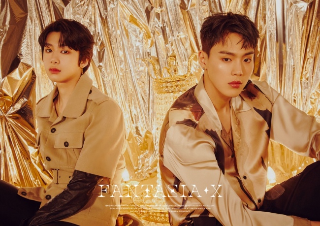 Boy group Monsta X members Shownu and Hyungwon boasted Exhausteds Physical.Starship Entertainment, a subsidiary company, released a new mini-album, FANTASIA X (Fantasia X) concept photo #1 Shownu and a unit image of Hyeongwon on its official SNS channel on the 29th.In the public photos, Shounu and Hyungwon focused their attention on the background of the colorful decoration, revealing a warm percentage of physical.In particular, Shounu styled it with a silk shirt, highlighting its luxurious image and leaving a strong and chic impression with a sloppy look.Hyeongwon, who appeared as a unique close-up shot, showed off his eyes with excellent eyes and showed his features as if he had ripped out a genuine comic book.The new domestic album FANTASIA X, released by Monsta X in about seven months, has released a series of concept photos that show off the glamor of the past, following the announcement of colorful music including the title song FANTASIA and the own songs of Juheon and IM, maximizing the interest of music fans in Shinbo.Shownu, who attracted attention with his extraordinary physicality, took the eye of viewers with his strange and honest charm in various entertainment programs such as My Little TV V2, Real Man 300, Jungles Law, Lipstick Prince Season 1, and The Stage.Hyeongwon has released several EDM music such as single BAM!BAM!BAM!, ONE and MY NAME under the name of DJ H.ONE, and has been active as a DJ for two consecutive years at Ultra Korea, the largest EDM festival in Korea.Monsta X will release its new album FANTASIA X and its title song FANTASIA on November 11th.starship entertainment offer
