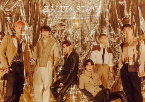 Starship Entertainment, a subsidiary company, posted a new mini album FANTASIA X concept photo #1 group image on the official SNS channel on the 30th of last month and attracted attention.Monsta X in the public photo focuses the attention of those who see it as a beautiful visual with a blind eye.Especially, it boasts luxurious and luxurious visuals on a colorful background with gold color.They capture the hearts of those who create an elegant atmosphere with a sophisticated yet chic mood, completing intense colors with a chain-like eye and intense aura.Monsta X, who has released all of the group photos by members and units, and has opened its first concept photo, armed with overwhelming elegance, as opposed to sexy and powerful image from his previous album FOLLOW: FIND YOU (Fallow: Find You).Starting with this, we plan to increase both comeback and expectation for new album with photo with new and colorful concept.As the fans minds are attracted by the spectacular and luxurious visuals that can not be taken off their eyes, interest in the next concept photo is getting higher.In addition, the album will feature more advanced music, including the title song FANTASIA, which doubles its unique energistic and powerful, with its own songs by member The main contribution and IM.On the other hand, Monsta X (Shanu, Minhyuk, Kihyun, Hyungwon, The main contribution.IM) will release its new album FANTASIA X and its title song FANTASIA on the 11th and will return to the music industry in seven months.Photo Starship Entertainment