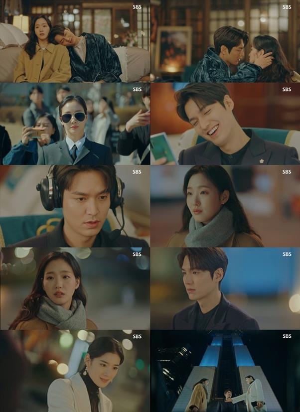 Lee Min-ho and Kim Go-eun, the The King - Eternal Monarch, equipped a straight mode with First Kiss.The 5th SBS Golden Land Drama The King - Eternal Monarch, which was broadcast on the afternoon of the 1st, recorded 8.2% in the first part of the metropolitan area, 9.3% in the second part, and 4.6% in the 2049 audience rating.The highest audience rating at the moment was 10.5%, ranking first in all channels for five consecutive times.On the day of the broadcast, Lee Min-ho and Kim Go-eun came to the parallel World Korean Empire together and showed their affection for each other.After entering the Imperial House of Japan with Lee, Jung Tae-eun was shocked to realize that the unbelievable words he had made were true.Lee had heard the scolding of Noh Sang-gung (Kim Yeo-ok) thanks to his sudden bringing Jung Tae-eul, and when Jeong Tae-eul recognized himself to Noh Sang-gung, he was amazed that not only Cho Young (Woo Do-hwan) but also the people around Leeon knew about him.Jung Tae-eun, who was waiting in the study of Igon, looked at the spring excursion photo of the young Igon, and looked at the story of the Emperor of the 8th year old.In the evening, Igon, who brought a beer and a homemade meal to Jung Tae-eun in the study, said, I had a lot of imaginations about you in my palace, but it was not like this.Jung Tae-eul, who complained that he was not tasteful, and the appearance of the pungent Igon, were followed, and Jung Tae-eun moved to the guest room with the appearance of Noh Sang-gung.After coming to the guest room, I could not hide my distraction from the advice of the Noh Sang-gung, saying, The unexplainable being can harm Peha, and Do not stay without wondering about this world and your Majesty.When I was in trouble, Igon, who opened the window to avoid the eyes of the guards, said, I do not want to scare you alone.I am quite fine here. Jung Tae-eun, who was embarrassed, teased Lee with the couples lion, who was on the chakie, and Lee said that the frames of this room were CCTV.Ive never been in a relationship, Jeong said, and Lee said, Im a surprise. Ive been in a relationship.Lets guess when you have done it now, said Igon, who smiled at the stare, Oh, should I have done this? He wrapped his cheek and kissed me suddenly.Try what I proved, have you ever been in a relationship or are you in a relationship? he said, expressing his straight-forward mind toward Jung-tae.The next day, Jung Tae-eun, who was disguised as a guard by Lee Gon, witnessed the shooting of a basketball court with his schedule all day long, and gave a speech to the World mathematician contestants.Igon, who had to move to helicopter for the next schedule, gave his uniform through the contrast and informed him to meet again at night, considering the situation to be trapped in the palace.I paid for Cho Young and arrived at Seoul Station on the Korean Empire train CTX (Corea Train eXpress) at Busan Station and looked around Gwanghwamun, Jongno Police Station in South Korea, and the original house of Kang Shin-jae (Kim Kyung-nam). I found An Bong-hee, but I could not find it either.Jung Tae-eun, who was about to return to the Busan Imperial House of Japan, called the Imperial Palace on a public phone because of lack of car, but was unable to connect and faced a crisis.At that time, Igon, who heard that a person called Diana Nabi in the helicopter called 17 times from Seoul Station to Imperial House of Japan, said, Turn him.Im going to Seoul, he said, and made a U-turn on helicopter.Lee, who appeared in front of Jung Tae, who was afraid that he would not return, expressed his sadness when he said that Jung Tae-eun came to Seoul to see his mother.In the meantime, when Lee and Jung Tae were in a bad mood, Lee s related search term, Seo - ryeong (Jung Eun - chae), suddenly appeared and handed a handshake to Jung Tae.Korean Empire Prime Minister Koo Seo-ryeong. Igon, Jung Tae-eul and Gu Seo-ryong, who were not expected at all, showed an unexpected three-way face-to-face ending, raising questions about the next episode.Meanwhile, SBSs Golden Earth Drama The King - The Lord of Eternity will be broadcast at 10 p.m. on the 2nd.