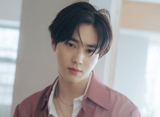 Leaders guardians (real name Suho and 29) of the boy group EXO are Enlisted.Suho will be Enlisted on the 14th, said SM Entertainment, a subsidiary of Suho, and said on April 4, We will not disclose the Enlisted place and time.Suho also told the fan club community that the news was Enlisted this afternoon.We have been fulfilling our military duty as of May 14, Suho said in a handwritten letter. I think well really miss EXOel (fan club) during that time.I love you.Suho, who became the third member of EXO after Siu Min and Dio, is expected to be deployed as a social worker after receiving basic military training for four weeks.Suho, who made his debut as an EXO member in 2012, enjoyed the highest popularity in Korea and led the Korean Wave as a leader of the team.He appeared in the movie Gift and Girls A, and performed acting activities. He also appeared in musical The Last Kiss and Smiling Man to record a sold-out procession.Last month, he released his first solo mini album, Self-Portrait.