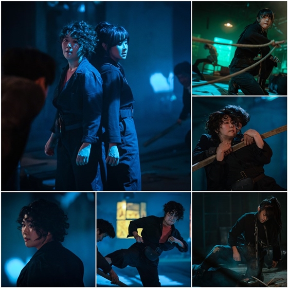 Good Casting Choi Kang-hee and Kim Ji Young have released The Dark Knight Two Shots of action women who have made a concerted appearance.SBS Wall Street drama Good Casting (playplayplay by Park Ji-ha, director Choi Young-Hoon, production by Box Media) is a Cida Action Comedy Drama that takes place when women who were pushed out of the NIS and kept their desks were somehow pulled out as field agents and then conducted a camouflage infiltration operation.In the last broadcast, NIS agent Baek Chan-mi (Choi Kang-hee), Lim Ye-eun (Yoo In-young) and Hwang Mi-soon succeeded in infiltrating the operation site Ilkwang Hitech Camouflage to catch Michael Lee, an international industrial spy who lost his fellow agents lives, and made them sweat their hands, including the story of being in danger of being caught up during their first mission.In this regard, Choi Kang-hee and Kim Ji Young are raising their curiosity by showing their proper action skills as the legends of the old age.In the drama, Baek Chan-mi and Hwang Mi-soon were urgently put into the field to solve the case.The two men, who entered the dark waste factory wearing a black jump suit and ran to a group of men without delay, and they are not pushed by the huge difference in size and attack.Moreover, the intense charisma of the action woman is being emitted from the appearance of two people who show off various colorful techniques with their sleek body movements.What is the situation of Hwang Mi-soon, who is a master of negotiation and persuasion with Baek Chan-mi, a return or ace, and who are the two people dealing with action?The Dark Knight Two Shot scene with Choi Kang-hee and Kim Ji Young was filmed at a waste factory in Okcheon-myeon, Yangpyeong-gun, Gyeonggi-do last year.The two men arrived at the scene early on with a somewhat nervous expression to digest high-level and high-intensity action scenes.The two men were prepared to be fully prepared by carefully checking the action motion and movement when they relaxed with various postures and stretches.In particular, the two men were willing to return to the middle of the shoot, and they had several voluntary rehearsals, and the two men who combined them on several occasions,, and gave birth to a high-quality chapter.The production team said, The mission of the NIS minor agents to catch Michael has been started in earnest. It is good to expect their new crisis breakthrough with their skills and charm.Meanwhile, Good Casting will be broadcast at 9:40 pm on the 4th.