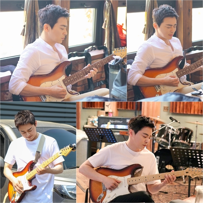 A picture of Actor Jo Jung-suks other practice behind-the-scenes, which put A house theater in Ik Jun Holic, was released.In the TVN 2020 Mokyo Special Wise Doctor Life (director Shin Won-ho/playplayplay by Lee Woo-jung), which captures both topic and workability, behind-the-scenes photos of Jo Jung-suks hidden efforts to capture viewers with their pot-like charm were released.Jo Jung-suk in the public photo is concentrating on guitar practice regardless of place.Jo Jung-suk, who presents a new guitar performance every time in the work, not only goes to practice without putting down the guitar outside and inside the set for the band scene, but also goes beyond the filming scene and is also engaged in guitar practice in the waiting room for the advertisement shooting.bak-beauty