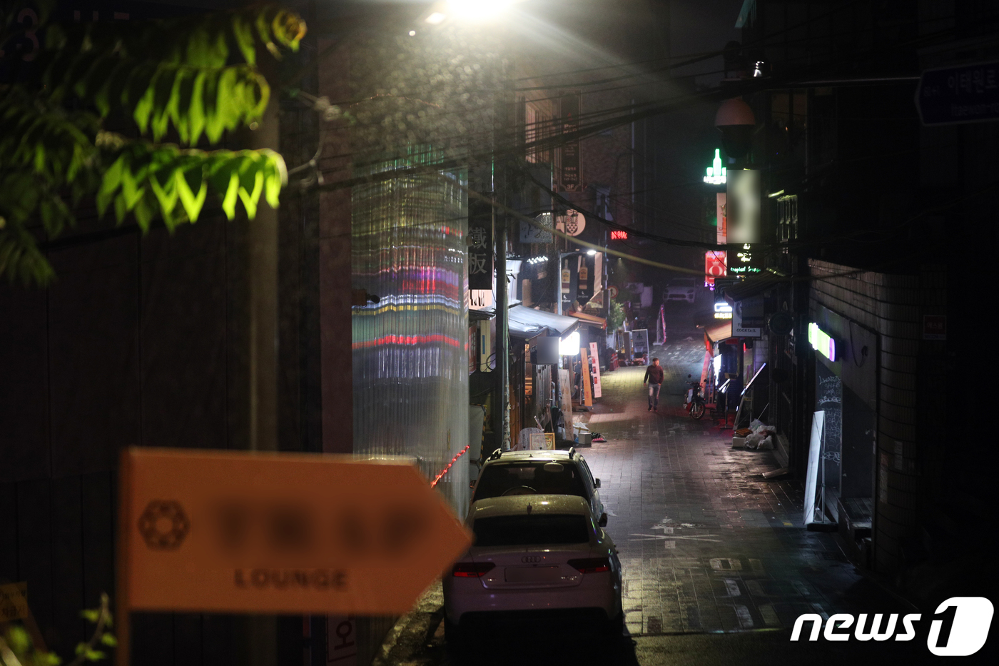 마녀의황금새벽 이미지