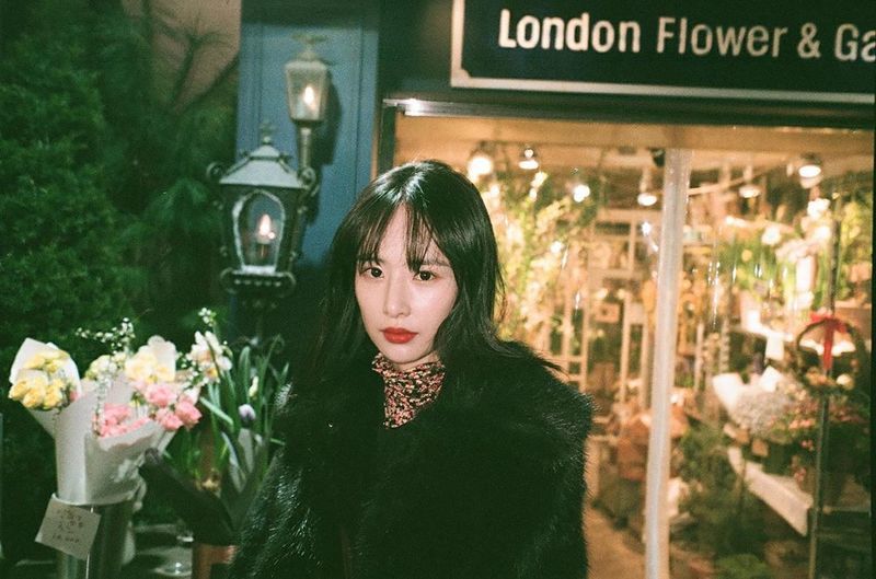 Group WJSN member Seolah has revealed his current situation.On May 26, Seolah posted a picture on his Instagram with a short article When Savoie is cold.In the open photo, Seol-ah is showing off her innocent beauty. Seol-ahs beautiful features and lovely atmosphere catch her eye.The fans who watched the photo responded It is so beautiful and It looks like a princess.On the other hand, the group WJSN, which Seolah belongs to, will release a new mini album Neverland on June 9th.Park Eun-hae