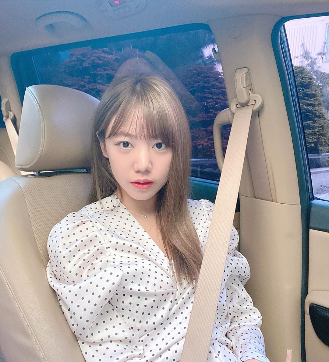 Namju of Group Apink shared a lovely recent situation.On the 26th, Namju posted a picture on his Instagram with an article called Brown Hair.Namju in the open photo is proud of his big eyes staring at Camera. Namju, who gave points with bright color hair and dot pattern shirt, attracts netizens attention.On the other hand, Apink, which belongs to Namju, released his mini album LOOK in April and acted as the title song Dumdrum.Photo: Namju Instagram