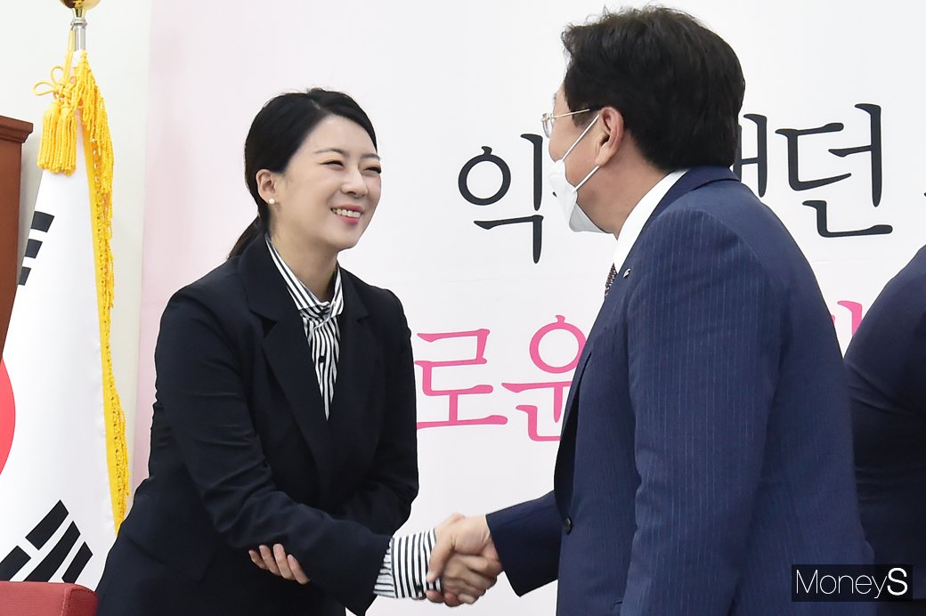 미래중기주 이미지
