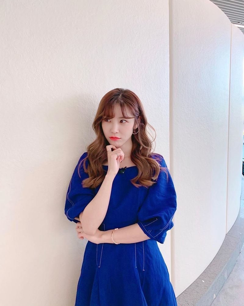 Singer and Actor Jun Hyoseong showed off her unwavering Beautiful looks.Jun Hyoseong posted several photos on his Instagram account on May 27.In the photo, Jun Hyoseong is looking at somewhere with his arms folded and making a ruthless look.His pouty lips and slightly smiling face made his beautiful looks even more prominent.Alongside this, Jun Hyoseong posted a selfie taken in person.Jun Hyoseong caught the attention of netizens by showing off his rich hair, distinctive features, and flawless skin.The fans who watched this responded that there is no off-season in beautiful looks and It is always beautiful from debut.surge implementation
