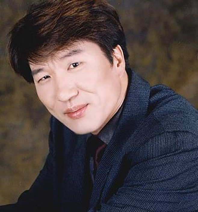 김영민 이미지