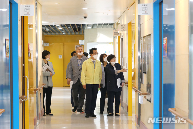 강남세움보호작업장 이미지