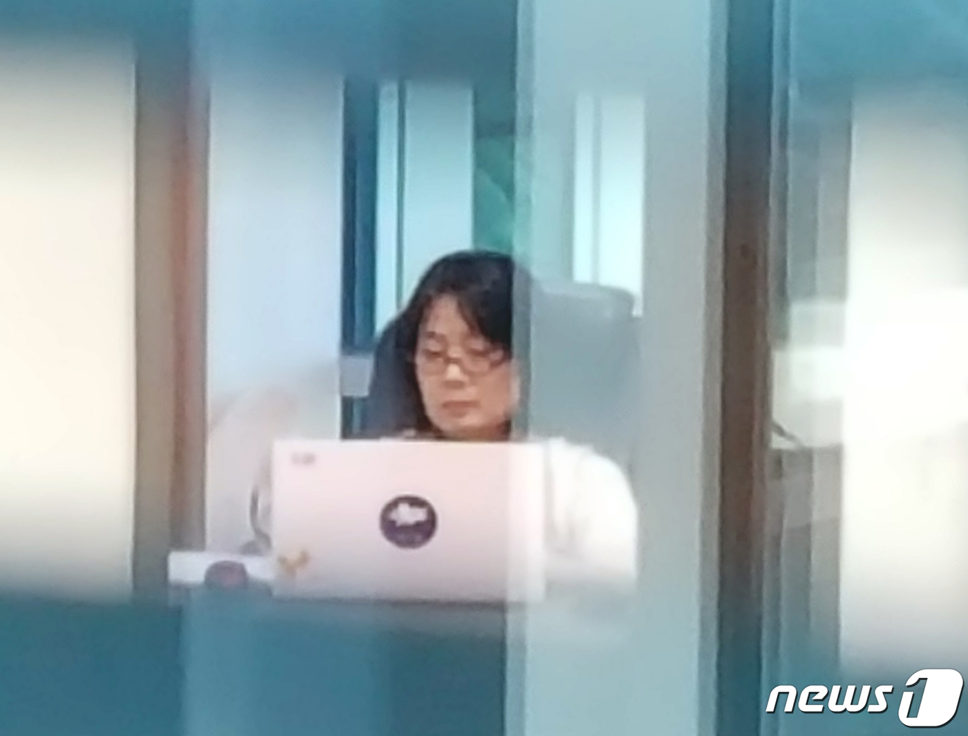 김진의원 이미지
