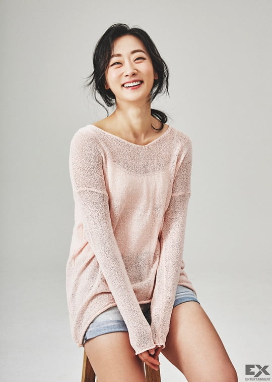 이엑스엔터테인먼트 이미지