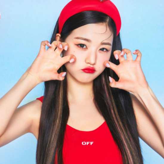 Group IZ*ONE Jang Won-young has attracted a lot of lovely charm.On the 7th, Jang Won-young told IZ*ONE official Twitter Inc. Wiz One!I came to see you a little soon because I was afraid that it would be hard to wait, but I prepared something.The photo shows a picture of Jang Won-young wearing a red sleeveless T-shirt and hot pink pants and emitting freshness.In particular, Jang Won-young gave RED lip color points and Explosion the lovely atmosphere.His gaze was on Jang Won-young, who was making a pouty look with his lips outstretched.The fans who responded to the photos responded such as I love the diary version, Why is it so cute and It is really lovely.On the other hand, IZ*ONE, which belongs to Jang Won-young, will return to the music industry with a new album on the 15th.