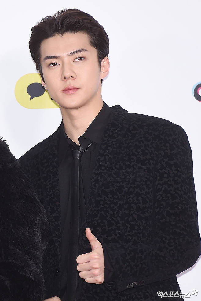 Group EXO member Sehun received a proposal to appear in the movie The Pirate Movie 2.Sehun is discussing positively the appearance of The Pirate Movie: The Goblin Flag (hereinafter referred to as The Pirate Movie 2), but nothing has been decided yet, an official of SM Entertainment said on the 9th.Sehuns role in the world is known as one of the main characters of The Pirate Movie, a piece of a piece of archery.If Sehun confirms his appearance on The Pirate Movie 2, he will be the first debut on the screen and the fifth EXO member to enter the screen after Dio Chan-yeol Suho Siu Min.The Pirate Movie2 is a sequel to The Pirate Movie: A Bandit to the Sea (director Lee Seok-hoon) starring Kim Nam-gil, Son Ye-jin and Yoo Hae-jin, released in 2014.Kwon Sang-woo, Kang Ha-neul, Lee Kwang-soo, and Han Hyo-joo will appear.Photo = DB