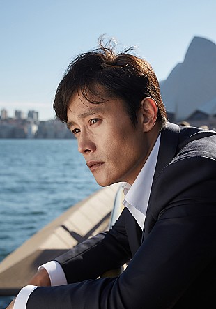 싱글 이미지