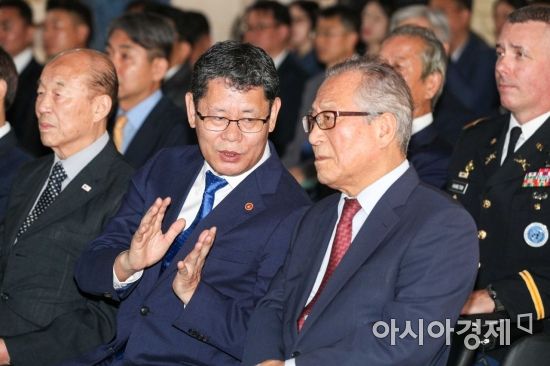 제스쳐그룹 이미지