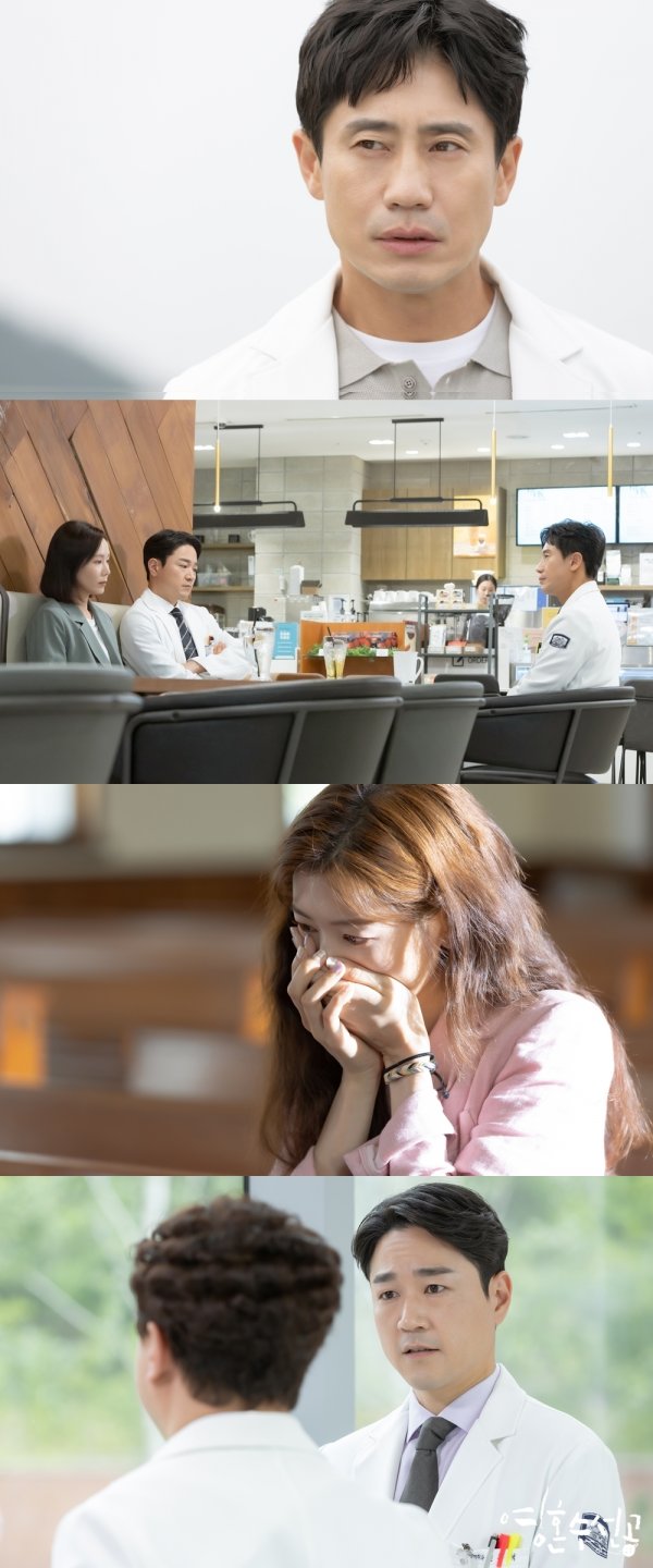 While KBS2 tree Drama Young-song Soo-gong leaves only four times to the end, there is a growing question about the ending.Shin Ha-kyun, a geeky Lapo Physician who presented warm comfort to patients as well as viewers, is in a new phase, including being summoned to the disciplinary committee.Jung So-min faces a long wound in front of him to overcome the anxiety symptoms that come to small things.In the last broadcast of Soul Su Seon-gong, the story of Eungang Hospital, which was overturned by the death of Huh Nurse (Park Ye-young), was drawn.Shin Ha-kyun judged that nurses work system changes were needed to prevent the emergence of another victim, and gave comfort and impression to the nurses by receiving signatures.At the end of the broadcast, Na (Seo Eun-ah), who was branded as a perpetrator who died his colleague, was so nervous because he predicted extreme choices.In the 25-26 and 27-28 episodes to be broadcast this week, the story of the spirit and psychician collimation and the same form (Tae In-ho) is drawn.The geeky Lapo Physician collimation takes a new turn in hospital.He is in danger of being disciplined by the upper line who is trying to help the nurse who is pushed to the edge of the cliff, and who regards him as an eye-popping incident.The same form, which has not been shaken by anything, is troubled by persistent inquiries from the patients guardian.It raises curiosity about what happened to The same reform.As long as there are symptoms of intermittent explosion disorder and borderline personality disorder, Space (Jung So-min) tries to overcome Anxiety symptoms.Space felt anxiety even in small things, and he was worried about his appearance from anger.Space has slowly regained stability through the special prescription of the collimation and has been prepared to face his wounds head-on.This weeks broadcast will feature a story of Space visiting a very special place and facing childhood wounds.In addition, there is no way to express the injustice of losing his son, and the story of his distressed mother is revealed.The Young Soo-gong said, This week, along with the story of the patients, the story of the heroine of the Young Soo-gong, The same reform, and Space will be drawn and will provide fun and healing.I would like to ask for your attention.The healing magic Soul Sui Seongong, which will be presented by Yoo Hyun-ki PD-Lee Hyang-hee and Shin Ha-kyun, Jung So-min, Tae In-ho and Park Ye-jin, will air at 10:25-26 on Wednesday night (17th).monster union