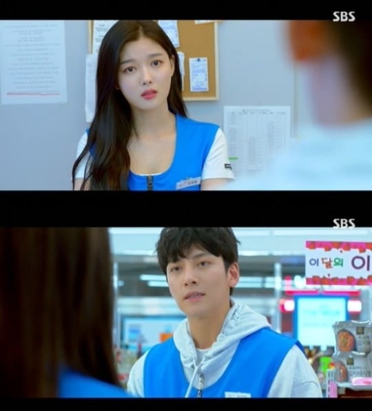 Ji Chang-wook, Kim Yoo-jung met as Convenience store manager, alba student.In the first episode of SBSs new gilt drama Convenience store morning star broadcasted on the 19th, Choi Dae-heon (Ji Chang-wook) and Kim Yoo-jung were portrayed as sorry for the misunderstood.On this day, a high school student, Chung Sae-byeol asked Choi Dae-heon, who was drunk, to buy a cigarette.When Choi Dae-heon asked him to quit smoking, the star said, It is the first time I have told him to quit smoking.Three years later Choi Dae-heon was the manager who ran the Convenience store.The whole family hung on to the Convenience store to save labor costs, but sales were not good.Instead, the sorority guests who came to see the pretty-looking Choi Dae-heon were overflowing.Then his father collapsed, and Choi Dae-heon lasted for more than 30 hours and eventually made a part-time job announcement.Choi Dae-heon was seen in front of Choi Dae-heon, who felt a cold aura and recognized himself as a student who had cigarette shuttle three years ago.Choi Dae-heon tried to send him back immediately, saying, You dont remember me, thank God, but Jeong Sae-byeol showed his willingness to work.The exhausted Choi Dae-heon opened her eyes 40 hours later and the Convenience store was full of guests. It was a good-looking star.But Choi Dae-heon said he would tell me again that he had an interview.The star began to cry, and Choi Dae-heon eventually hired the star to fail.When the next day came, Choi Dae-heon emphasized, It is temporary. Choi Dae-heon said he would explain it from the force, but he already knew it.When Choi Dae-heon said, I know all kinds of cigarettes, I do not know why I do not smoke. Jeong Sae-byeol said, I do not smoke. But Choi Dae-heon did not believe.Choi Dae-heon found out that the cash had disappeared, and he remembered that the star was putting money in his back pocket.Choi Dae-heon was sure that the star would have stolen the money, and Misunderstood that he would steal cigarettes.The star was organizing the inventory and said, What is going on at this time, did you run because you wanted to see me?Then, Choi Dae-heon found out that he was suspicious of himself, and said, Money took my mother to spend something urgently.The manager is the same as the other person, he said. Do not follow me, if you do not want to die.Choi Dae-heon then prepared to go to meet GFriend Yoo Yeon-ju (Han Seon-hwa).Choi Dae-heon said that there is a GFriend, and the star said, I feel sorry for the GFriend.Michael, I will see you every day, and then I will fall in love with my girlfriend. Tell GFriend that I am sorry. Convenience store morning star The first broadcasting manager Ji Chang-wook and Kim Yoo-jungs intertwined relationship