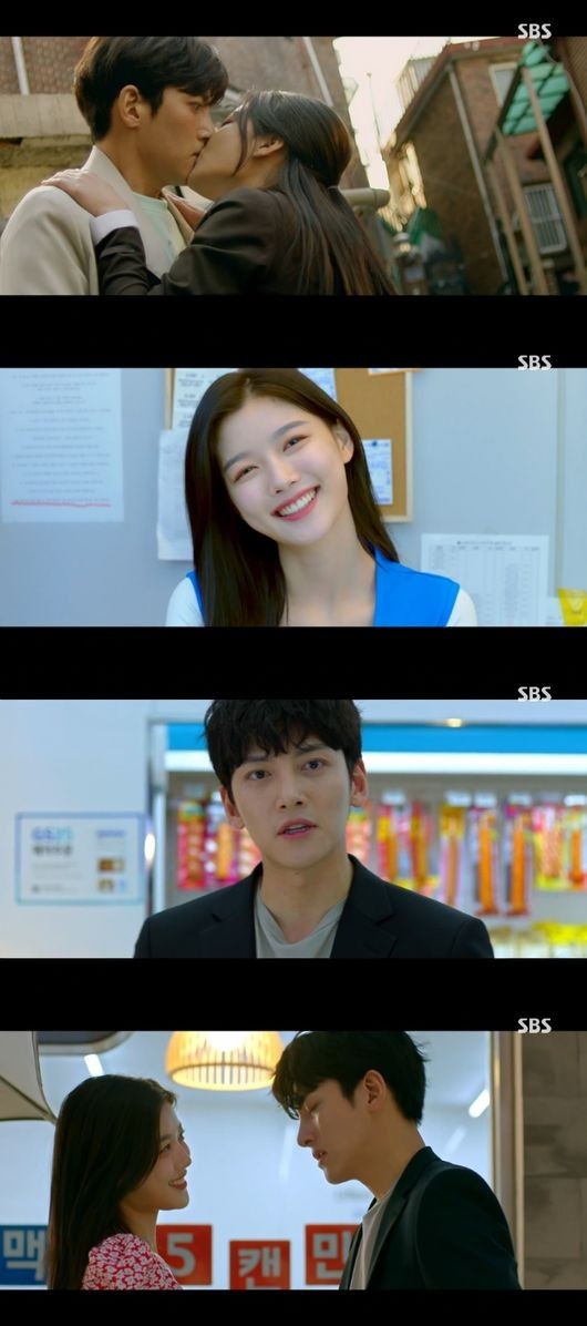 According to Nielsen Korea, a TV viewer rating survey company on the 20th, Convenience store morning star, which was broadcasted at 10 pm the night before, was 4.8% in the first part and 6.3% in the second part.Kim Yoo-jung, a high school student, asked Choi Dae-heon (Ji Chang-wook), who is drunk, to run a cigarette errand.However, Choi Dae-heon bought a silver medal instead of a cigarette, and Chung Sae-sung kissed Choi Dae-heon, saying, It is the first time I have told you to quit smoking.Three years later, Choi Dae-heon became a manager of the Convenience store, which is popular among high school girls, and raised expectations for the unforeseen Convenience store life of two people,The second episode of Convenience Store Morning Star, directed by Lee Myung-woo, PD of The Heat-Hypered Priest, and met with youth stars Ji Chang-wook and Kim Yoo-jung, will be broadcast at 10 p.m. on the 20th.Convenience store morning star TV viewer ratings 6% The Departure...Kim Yoo-jung - Ji Chang-wook kisses first meeting