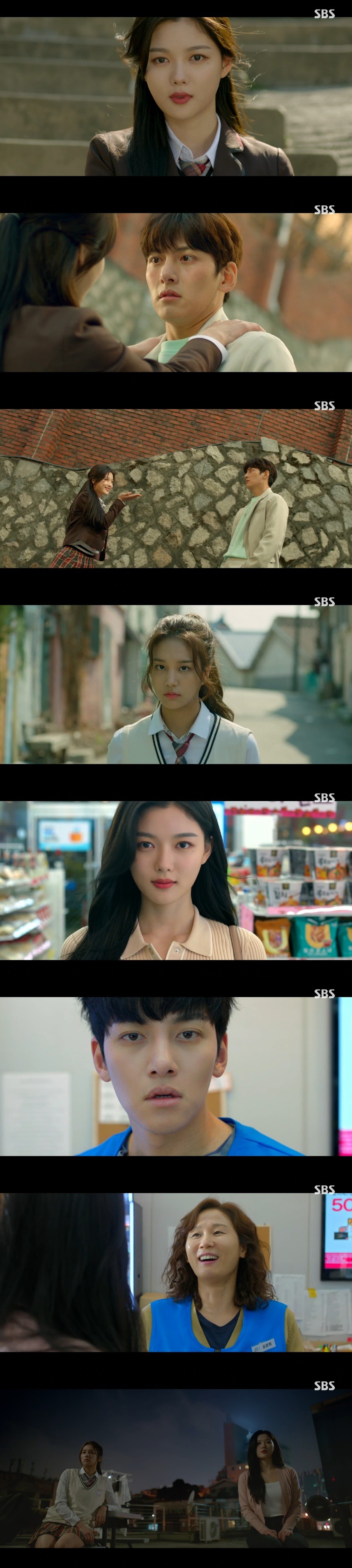 Kim Yoo-jung and Ji Chang-wook, Convenience store morning star, made The Slap as president and Alba.In the SBS drama Convenience store Morning Star, which aired on the 19th, the first intense meeting between Choi Dae-heon (Ji Chang-wook) and Kim Yoo-jung was broadcast.On this day, high school student Jung Sae-byeol gave a tobacco shuttle to Choi Dae-heon, who was pushed by friends.However, Choi Dae-heon did not go to hell, and instead of tobacco, he bought a silver band and advised, Get off if you want, cut off, cut off the bones.Being an adult and walking youth in a more wonderful job, he said.So, the star said, My brother is the first person to tell me to stop tobacco.The star picked up Choi Dae-heons number and said, Brother, be careful. I do not know what to do with my brother.Three years later, Choi Dae-heon quit the company and started a Convenience store franchise business.There are quite a few girls who are looking for a Convenience store to see Choi Dae-heons face, but all of them are small and there are no other customers.Choi Dae-heons family helped the Convenience store work, but the problem grew with Choi Yong-pil (Lee Byung-joon) hurting his arm.Choi Dae-heon, who worked on the Convenience store for two nights, eventually wrote Alba Recruitment on the door of the store.And a star of the morning appeared in front of Choi Dae-heon: I came to see an Alba interview.Soon Choi Dae-heon recognized the star that had made the tobacco shuttle in the past and decided to send it back as soon as possible.However, Choi Dae-heon fell asleep while the star went to the bathroom for a while, and the star did the Convenience store work.Even the star was good at it. Choi Dae-heon was forced to hire an Alba intern by being dragged into the star.But soon came something: Choi Dae-heon suspected a good morning star when money went from a can to a visa.Choi Dae-heon was frustrated that the star did not receive a phone call, and went to the house of the star on the resume.However, at the address where the star was small, a prostitution trap investigation was taking place.Choi Dae-heon, who was arrested at the scene, was only able to be released after showing the resume of the star.The star that I was looking for was in the Convenience store.Choi Dae-heon, who heard this from his mother, Gong Bun-hee (Kim Sun-young), was worried that he was robbed of the Convenience store tobacco after the money.Choi Dae-heon confirmed that Tobacco was okay, but was relieved that I almost did not come to this timing.At this time, the police who met at the Convenience store visited earlier.Police asked what happened and said, Alba just ran away because he stole 500,000 won.I took the money that my mother had to spend urgently, said Jeong Sae-byeol, who learned that she was misunderstood as a thief.And I dont always have to be part of a family history. Youre just like everyone else. Youre not listening. Its okay.I do not do this once or twice. After that, Jung Sung-sung cracked down on his brother, Jung Eun-bum (Solvin), who plays poorly, and lamented, Even if you and I do the same thing, we are more suspicious and cursed.The next day, the star went to work at the Convenience store. Choi Dae-heon recommended a beef lunch box to the star, replaced the cleaning, and replaced the sorry heart.Choi Dae-heon said, How do you not doubt that the money has disappeared on the first day of your visit?I do not want to be angry, but I have to apologize, said Choi Dae-heon, who apologized immediately.The star forgave Choi Dae-heon coolly.Choi Dae-heon was in a relationship with head of the headquarters, Yoo Yeon-ju (Han Seon-hwa), who had an evening appointment with Yoo Yeon-ju, and Choi Dae-heon waited anxiously for the star.I was delighted to see the manager and I was soaking perfume, said Choi Dae-heon, who poured cold water on his girlfriends presence.Jung Sang-bum, who straightened his face, gave a meaningful warning that I am sorry to the woman Friend because I will see him every day and fall in love with me and my affection will cool down.The star saw off Choi Dae-heon with a smile.Choi Dae-heon regretted: I shouldnt have informed the morning star of the day of the performance of Mr.Choi Dae-heons Friend Han-sik (Pinson of Eummunseok) called Choi Dae-heon and reported that Alba calls the Friends and takes the night.The star was playing with the friends in front of the Convenience store.Choi Dae-heon was furious, saying, How dare you put a straw in my Convenience store?The star was delighted and laughed when Choi Dae-heon, who had gone on a date, appeared in front of him.