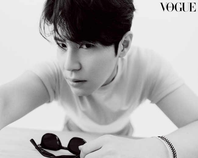 There was a reason to fall for Lee Gyoo-hyeong.Actor Lee Gyoo-hyeongs charm filled with a picture has been released.Lee Gyoo-hyeong, who was released in the July issue of Vogue, unveiled a visual black and white cut filled with Lee Gyoo-hyeongs face along with a cut that shows a unique concept in colorful colors.Lee Gyoo-hyeong, who was in front of the red tone background, caught the eye with a rabbit holding him dearly.Behind the slightly lowered sunglasses, Lee Gyoo-hyeongs cute gaze treatment stands out.In the cut that digested the colorful costume, the concept was maximized with a sleepy pose and the unique atmosphere was completed.In the last black and white-toned photo, Lee Gyoo-hyeong grabbed the camera and completed a close-up picture cut with a pose that seemed to have been taken directly.It has made Lee Gyoo-hyeong fall into the infinite charm.Especially, Lee Gyoo-hyeongs deep eyes and colorful facial expressions, which are acting craftsmen, gave the admiration of the scene.It is also the back door that all the shooting staff fell in love with Lee Gyoo-hyeongs chicken charm that leads a pleasant atmosphere with pleasant energy throughout the shooting.In an interview with the pictorial, Lee Gyoo-hyeong said that he had participated in the theater festival during his high school years, starting with his elementary school days in the theater class, and said, I wanted to be an actor by watching Audience, which moves my heart to the acting of amateurs.The stage will not be able to put it because there is a breath that the camera can not produce.Lee Gyoo-hyeong, who was on stage during his military service, said, The audition was fierce because of the fact that he was good at the military theater.The trot is very popular now, and even then, the response was the best if you called trot.I feel better when I think about it now. He conveyed his passion and affection for the way he walked to become an actor and the stage at the same time.bak-beauty