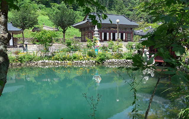 용담연못 이미지