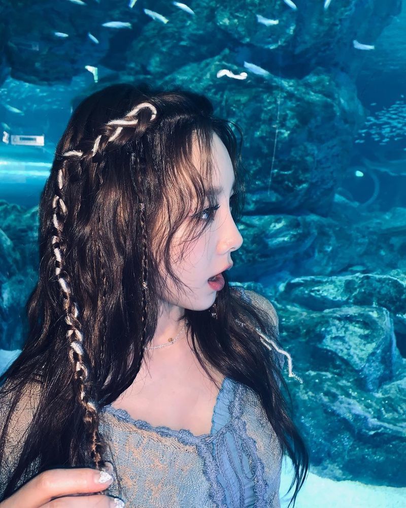 Group Girls Generation Taeyeon has revealed its current status.Taeyeon posted several photos on her Instagram account on June 24.In the open photo, Taeyeon emits pure beautiful looks in front of the aquarium.Photos taken inside the Shark mouth sculpture were also released. The netizens who watched the photos responded It is so beautiful and It is in the Shark mouth.Meanwhile, Taeyeon will release a live video of the Happy (Happy) summer version on June 26th.