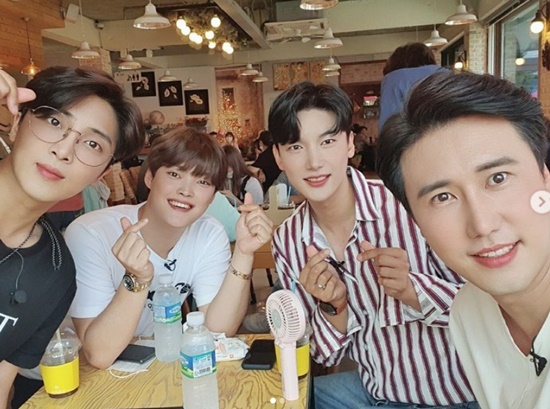 신성카메라 이미지