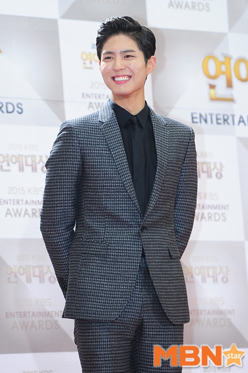 The Actor Park Bo-gum is Enlisted.Park Bo-gum has passed the Navy Culture Promotional Service, Bluthum Entertainment said on Saturday. It is scheduled to be Enlisted on August 31, 2020.We plan to finish filming the movie WonderLand and the drama Youth Record until Enlisted, he said.I would like to ask Park Bo-gum to support us to fulfill our obligations of Korea Military in a healthy manner, he added.Hi!Bluthumb Entertainment.Id like to give you a message about Park Bo-gum Actor Enlisted.Park Bo-gum Actor has passed the Navy Culture Promotional Service, and will be Enlisted on August 31, 2020.I plan to finish filming the movie WonderLand and the drama Youth Record until Enlisted.I would like to ask you to support Park Bo-gum Actor to fulfill our obligations of Korea Military in a healthy manner. Thank you.