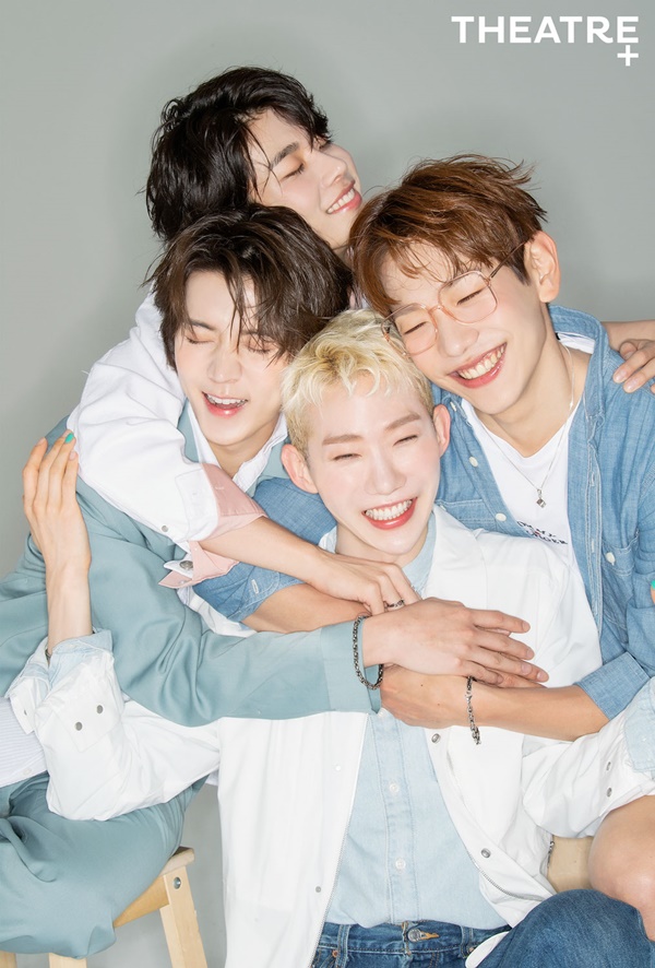 Jo Kwon, Shin Ju-hyeop, MJ (Astro), and Ren (NUEST), who will appear as Jamie in the musical Jamie (original title: Everybody Talking About Jamie), have covered the cover of the July issue of Theater Plus, a performance culture magazine.In a photo released ahead of the opening of the Korean premiere of the musical Jamie on July 4, Jo Kwon, Shin Ju-hyeop, MJ (Astro), and Ren (NUEST) showed a refreshing charm to relieve the heat of summer with a Boy Mi filled with fresh energy.In line with the theme of The Shining Moment of Youth, the four actors dressed in white costumes with a feeling of pure boy, and matched the accessories symbolizing summer in a set of grassy backgrounds that gave a thrill of picnic in sunny weather.Jo Kwon, Shin Ju-hyeop, MJ (Astro), and Ren (NUEST) in front of the camera showed a playful and unintentional playful appearance without any intention in a relaxed atmosphere, a conversation and enjoying leisure, and showed off the strong friendship accumulated during the practice period and made the atmosphere warm with pleasant and happy appearance.The pictures and interviews of the lovely Korean Jamie actors can be found in the July issue of Shear Plus, website, and SNS channel.The musical Jamie, presented by show-off maker Shownote Co., Ltd., is a special and impressive growth story of a 17-year-old high school student named Jamie who visits his dreams and true self against world prejudice. After premiered in Sheffield, England, 2017 years, he was nominated for five Olivier Awards in 2018 and won three Watts-on-Stage Awards. The latest hit.The musical Jamie, which has exciting pop music and dynamic street dance dance, which is a rejuvenating and youthful performance that always shakes the shoulders, gives a heartwarming message and impression about the humanity that modern society needs, such as understanding, respect and embrace between humans and humans.The musical Jamie will open at the LG Arts Center on July 4 (Saturday) and can be booked on the LG Arts Center website, Interpark tickets, Melon tickets, and Shownote website.