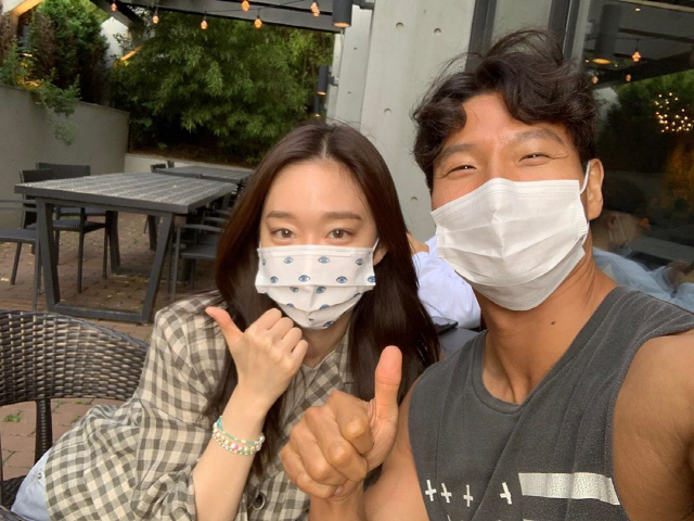 예뻐지니 이미지