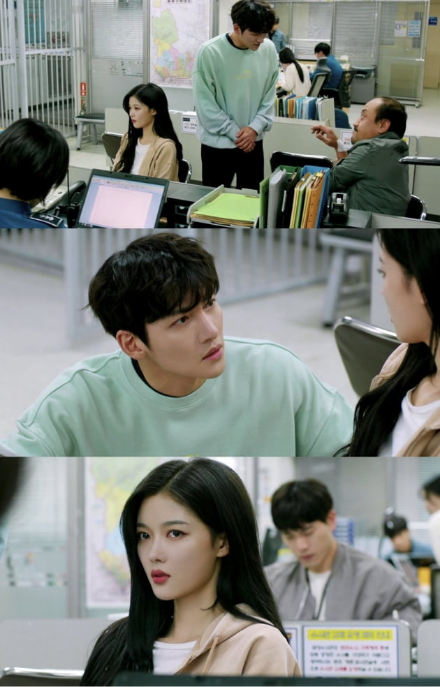 Convenience store morning star Kim Yoo-jung, police investigated Ji Chang-wook and serious face to face convenience store