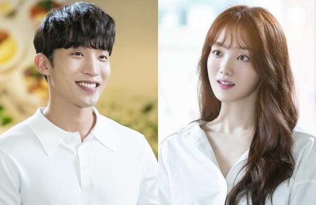 Actor Lee Sung-kyung appears on SEK in Ive been there once.In the 53rd and 54th episodes broadcast today (27th), Lee Cho-hee (Song Da-hee station), Lee Sang Yi (Yun Jae-suk station) couple and Lee Sung-kyung (Ji Sun-kyung station) are drawn and added to the excitement.Lee Sung-kyung is going to make SEK appearance with hot model Ji Sun Kyung and make the drama richer.In the public photos, Ji Sun-kyung, who is making a surprised look, is caught and attracts attention.She showed a surprised expression as if she was embarrassed by the sudden meeting, and she is interested in talking to Yun Jae-Suk (Lee Sang Yi) by regaining her smile.In his smile, he can get a glimpse of his relaxation, and I wonder what kind of story he would have had between the two.In the meantime, Song Dae-hees expression, which is solidifying his expression alone in a cheerful atmosphere, amplifies curiosity.Song Dae-hee, who was always smiling brightly, suddenly hardened his face after seeing the affectionate Yun Jae-Suk and Ji Seon-kyung, and it makes him feel that the situation that came to them is not unusual.Especially after meeting with Ji Seon-kyung on this day, the couple will have their first fight.Indeed, there is more expectation in this broadcast about what kind of relationship Ji Seon-kyung and Yun Jae-Suk will have, and what stories have come between them.I was grateful to Lee Sung-kyung Actor for his passion for filming and responding to short appearances with Yang Hee-seung, the production team said. As it was a cheerful and pleasant shooting, a fun scene was born.I hope youll expect the chemistry of Lee Sung-kyung – Lee Cho-hee – Lee Sang Yi, he said.On the other hand, Lee Cho-hee - Lee Sang Yi - Lee Sung-kyungs immediate date scene can be found at 53 and 54 times of I went once which is broadcasted at 7:55 pm today (27th).