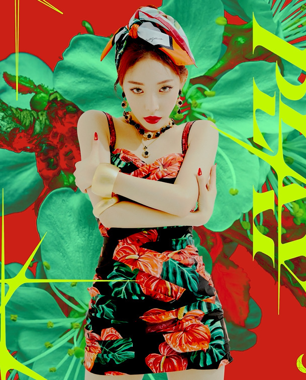 Singer Chungha has completed the release of the concept image.Since June 27, Chungha has posted a series of concept images of PRE-RELEASE SINGLE #2 PLAY (play) through official SNS.The first image included the image of Chungha in the fourth photo teaser that was released earlier.His background, which emits charisma that can not be tolerated with intense eyes, added a sense of liveliness with a black and white plaid flag flapping.The second concept image released the next day had a strange atmosphere.Behind Chungha, which emphasizes sexy charm, the green flowers are active and live, and they are slowly losing, leaving a strong impression.At 0 oclock on the 29th, Chungha, who had a doll-like figure, was revealed.Wearing a mini dress with colorful flowers, he took a ballet-like move and revealed a beautiful line.Along with this, pink petals scattered in the water spread beautifully and added a dreamy feeling.Especially, this content has raised the curiosity about the new song with a unique image that is out of the existing static image by putting melody and background motion, and the fans also showed a hot reaction and showed expectation.emigration site