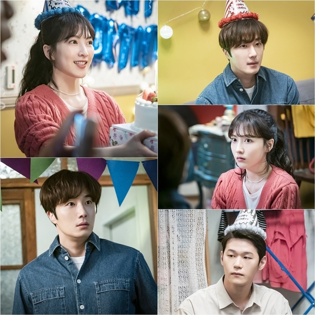 Jung Il-woo, Kang Jiyoung, and Hak-ju Lees triangular romance, which was stormed in Western Men and Women, what story is waiting at the end.Kang Tae-wan (Hak-ju Lee), a designer who learned his lies from the confession of chef Jin Sung (Jung Il-woo) in the last JTBC drama Yak-Yong Man and Woman (directed by Song Ji-won, playwright Park Seung-hye, produced Hello Contents, SMC, 12 episodes).The shock he would have received would be more than I imagined because he was Tae-wan who decided to come out, and he is wondering how Tae-wan will react to the truth.On the contrary, Kim A-jin (Kang Jiyoung), who knows nothing, tried to misunderstand the relationship between Jin Sung and Tae-wan and to erase his mind toward him, saying, Lets get up.Even though I know the heart of Ajin, I do not know what to do. Jin Sung, who is burning only the child, is confused by the typhoon caused by the lie.In a chaos that can not be seen in front of a spot, three men and women gather at Jin Sungs birthday party.Looking at the still cut released before the main broadcast today (29th), it has everything to be equipped with a cute cone hat and cake, and a surprise event.However, the awkward atmosphere that is sensitive to the party that should be exciting can not be hidden.Jin Sung and his friend, but his mind is not organized, Taewan who knows the truth, and Jin Sung who has to face both of them are complicated feelings that can not be said.The awkward, subtle atmosphere is also revealed in the preview video: Jin Sung, who has a more embarrassing look than joy in the surprise party.In the truth game that took place in the drunkenness, Jin Sung and Ajins awkward Sight cross the question of Noh Jae-soo (Park Sung-joon) PD, Do you like this place right now?Here, Tae-wan answers honestly that he has there and even has a breathtaking tension.