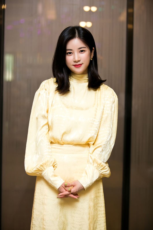 에이라운드그룹 이미지