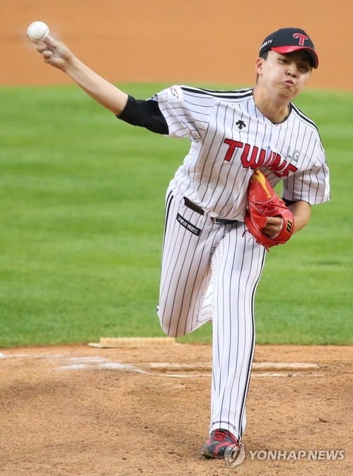 Lee Min-ho started the match against KT on the last day of June, and he blocked five innings with one run of 5 Hit.The team went down Mound with a 2-1 lead but missed the win in hand to Wind, who allowed the tie at Bullpen.On the 21st, Doosan allowed only 4 Hit in five innings and blocked it with two runs, but he did not receive support from the batter.The Earled run average is 1.62.Eric Yokishi of Kiwoom, who had his first Hit in the eighth innings, played a perfect march to seven times in the KIA match on the 27th, and NC Koo Chang-mo (Earned run average 1.37), who has been ranked as the top pitcher in the KBO league this year, although he has not been ranked in the regular innings (team game number  1 innings) because the innings he has thrown so far are only 33 and 13 innings. It is third behind Earned run average 1.42.Compared to Koo Chang-mos 6 wins (unbeaten) and Yokishis 7 wins (two losses), Lee Min-ho is too shabby to win 2-2 in Game.Of course, during James Stewart on May 6 and 7, James Stewart started the middle game in the Jamsil-dong Doosan game, and after starting the first game of the Samsung Lions on May 21, he started the Game series.Lee Min-ho is the most prominent Danger management ability.Beyond Dangers moment, its hard to believe hes a rookie who just graduated from high school (whistle high school), showing the kyonggi operational ability that is almost like a veteran Pitcher.Most of the time Lee Min-ho was a starter, Kyonggi did, but KT is the representative on the 30th.In the first inning, KT Lohas hit Hit after two companies, so it went over and the difficulty started in earnest from the second inning.In the second inning, the first, third, and fourth innings were all unearthed. In the fifth inning, the first infield flyball, second baseman, and catcher gave a point to the wind that delayed call play, and Danger gave up one point from the second and third bases.Lee Min-ho, who uses fastballs with an average speed of 147 to 8 km, up to 151 km, cutters at the beginning of 140 km, sliders and splitters at 130 km, and curves at the beginning of 120 km, is evaluated as difficult for hitters because of the movement of the ball, that is, tailing.But the problem with Lee Min-ho is that he has too many walks.In the SK game on the 11th of last month, he threw seven innings and won a 6-hit scoreless game with one run, but in the remaining Game, he started with 18 strikeouts in 22 and 13 innings.It means giving up one sand dune per inning. It is difficult to manage pitches on this wind. On the 30th, KT recorded the highest pitching number of the season with 116 in five innings.Im a good two-strike player, but Im also on the road to a full-count on a wind thats overly cornerwork.As a starter for this wind, he has not played the role of an inningsitter, one of the greatest advantages.Although it has not yet been materialized, LG coach Ryu Jung-il is reportedly considering a double finish with Jung Woo-young by temporarily converting Lee Min-ho to Bullpen while he is missing due to injury.Lee Min-hos Bullpen transition, which alternates with Chung Chan-heon, will be a temporary measure, but the fact that he has a lot of walks will be the biggest obstacle as a finisher.Lee Min-ho has enough pitches to overwhelm hitters; to get the margins higher than they are now, he must reduce his pitching and walks with aggressive pitching.It is the necessary sufficient condition of the ace which is in fact.[Statification