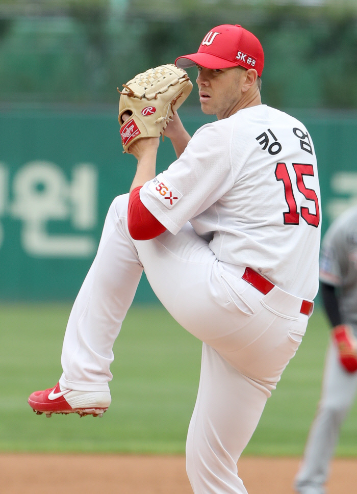 닉 이미지