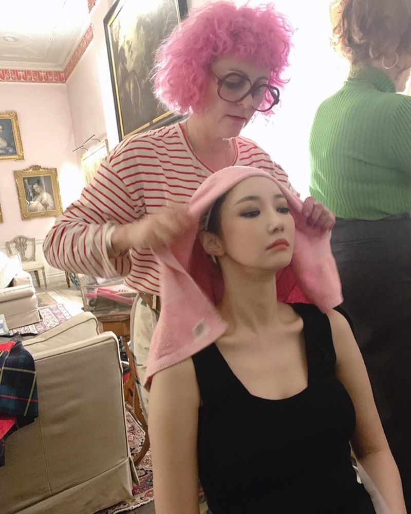 Actor Go Joon-hee reveals recent statusGo Joon-hee posted three photos on his instagram on July 3 with an article called CUT.Go Joon-hee in the public photo is in the middle of a hair style transform. Go Joon-hees innocent beauty with a towel on her head catches her eye.The netizens who watched the photos responded It is so beautiful and It looks good.Meanwhile, Go Joon-hee is running the YouTube channel Go Joon-hee GO!