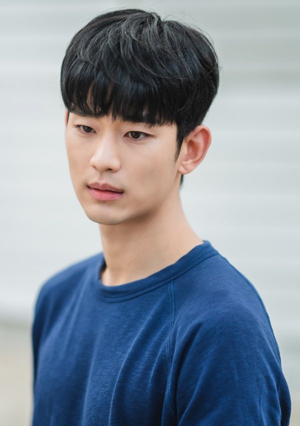 Cool cool air streams were spotted between Kim Soo-hyun and Seo Ye-ji.Moon Kang-tae (Kim Soo-hyun) is being watched with a lot of anger in the TVN Saturday drama Psycho but Its OK (director Park Shin-woo, Cho Yong/Project Studio Dragon/Produce Story TV, Gold Medalist), which will be broadcast tomorrow at 9 p.m., which is raising curiosity.In the last broadcast, Moon Gang-tae and Ko Mun-young became aware of the pain they had, and they penetrated deeper into each other.To Moon Gang-tae, who was hungry for her mothers love as a child, Ko Mun-young read her mind saying, I see you want to be beautiful. Moon Kang-tae understood the inside of Ko Mun-young, who does not feel Feeling, through her Fairytale book.The two men, who faced each other with their wounds and deficiencies exposed, hugged each other at the time of spraying and shared the warmth that they wanted so much.This scene, which has inspired a more affectionate Feeling than ever, has made those waiting for the pink flower path of the two people.In the meantime, the warm warmth disappears and the confrontation between Moon Gang-tae and Ko Mun-young, who are cold and cool, is curious.Especially in the public photos, the playful eyes toward Moon Gang-tae disappear and the appearance of Moon Gang-tae, who looks back at her with a dry face and a look of a gruesome and angry Feeling, makes a sense of the unusual atmosphere.In addition, the usual clothes that are not like the usual torture attracts attention.She was a stare-studded woman with colorful costumes and hairstyles, so her neck-length T-shirt, disheveled hair, and angry expression in the photo are Infinitely stimulating viewers reasoning instincts because she is guessing that she has had a big fight with someone.So, what happened between Moon Gang-tae and Ko Mun-young, who seemed to have narrowed the gap between each other after a dramatic reunion in the rain, is expected to be more awaited by the TVN Saturday drama Psycho but Its OK tomorrow night at 9 p.m. (4th).On the other hand, TVNs Saturday drama Psycho but Its OK is a strange romantic comedy drama about love such as Moon Gang-tae, a mental ward protector who refuses to love with the weight of a heavy life, and Ko Mun-young, a Fairytale writer who does not know love due to his birth defects, who treats and heals each others wounds.