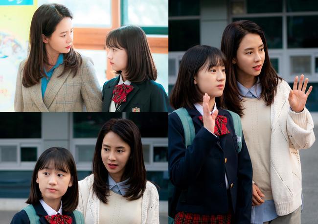 JTBCs We Loved It was the day before the first broadcast, and released Song Ji-hyo - Um Chae-youngs affectionate steel, which features real mother and daughter Kimi.JTBCs new tree drama We Did Love You (playplayed by Lee Seung-jin, director Kim Do-hyung, production JTBC Studio, Gil Pictures, hereinafter Love You) is a 4-1 romance that announces the beginning of the second life with the appearance of a bad person attracted to the single mother of the 14-year-old live-action eagle workshop, a good-sweet, a young person, a sexy person ...Many viewers are already worried about which couple to invest in the stock with a 4-to-1 romance that is hard to see in reality.Among them, on July 7, the sweet steel cut of Song Ji-hyo and Noh Ha-nui (Eom Chae-young) was released, creating warmth.According to Song Ji-hyo, the one is the only daughter and precious being in the world. It is a forbidden foliage that can not be changed with anything.Unlike ordinary children, I have never felt Fathers arms, so I have been playing the role of father as well as mother, and I have been keeping the fence of my family firmly.So, he wants to be the most supportive support in the world.In the public image, affection sometimes has the familiarity of the mother and sometimes the dignity of Father.It is a point where the efforts of mother affection to not raise love like a child who grew up eating only half of love stand out.So the eyes of the person who looks at cognitive affection seem to contain infinite trust for the mother.It is expected that Kimi, who will show a close look like a friend who is like a sister and shares a smallness like a close friend.