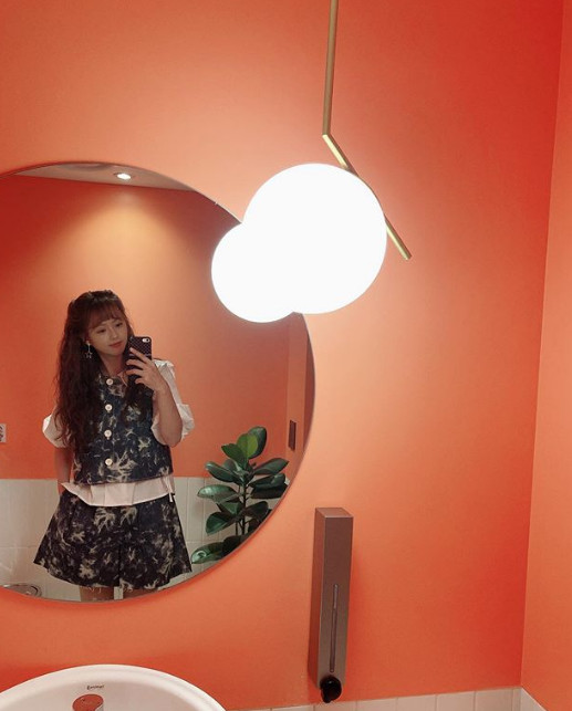 Actor Go Ah-ra certified a small face and said hello.Go Ah-ra posted a picture on her instagram on the 9th day with an article entitled The Heat Careful.Go Ah-ra in the public photo is taking a picture of himself in the mirror.The curly long hair and colorful patterned costumes make Go Ah-ras unique lovely charm more prominent.Especially, Go Ah-ras doll Beautiful looks catch the eye.The netizens who encountered the photos admired her beautiful look, saying, It is like a pretty princess, Today is a sunny day, and I am a sister fairy.On the other hand, Go Ah-ra will return to the house theater with KBS2 new drama Dodo Solar Solar Solar Solar which is broadcasted first in August.Photo Go Ah-ra SNS