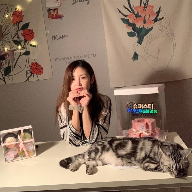Singer Jun Hyoseong celebrated the 15th anniversary of the official fandom Superstar.Jun Hyoseong posted a picture on his Instagram on July 10 with an article entitled Thank you for the 15th anniversary of Superstar.The photo showed Jun Hyoseong, who introduced Lovely, and Jun Hyoseong showed off her cute charm by sticking her lips out at the camera.Jun Hyoseongs beauty catches the eyeFans who responded to the photos responded such as Thank you for celebrating the 15th anniversary, Lets walk together for a lifetime and Sim Kung.delay stock