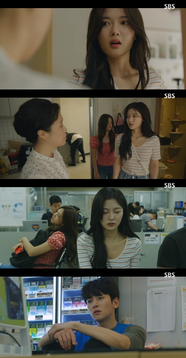 Kim Yoo-jung was chartered.In the 7th episode of SBS gilt drama Convenience store morning star (playplay by Son Geun-joo, director Lee Myung-woo), which was broadcast on July 10, Jung Sae-byeol (Kim Yoo-jung), who informed him that he would quit the Convenience store, was portrayed.Choi Dae-heon (played by Ji Chang-wook) was greatly embarrassed by the unexpected remark: Choi Dae-heon said, Would you like an hourly raise? 500 won?, but the star pushed Choi Dae-heon firmly.But Danger came to the discharged star, and the questionant woman who came into the house of the star said, The girl was scammed like other houses.After that, the star went to other fraudulent houses and police stations, but there was no answer, and I was not sure if I could get the deposit back.
