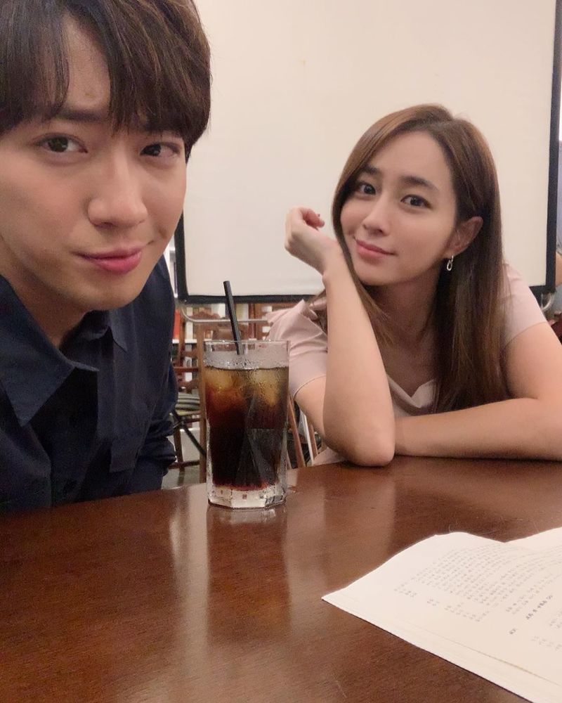 Actor Lee Min-jung and Lee Sang-yeob encouraged KBS 2TV weekend drama I went once to watch.Lee Min-jung posted a picture on his instagram on July 11 with an article entitled Today is the day I went once.The photo shows Lee Min-jung and Lee Sang-yeob, who are playfully frowned upon, and their shining visuals catch their attention.The friendly atmosphere of the two also attracts attention.The fans who responded to the photos responded It looks so good, Should catch the premiere today and We want to know.