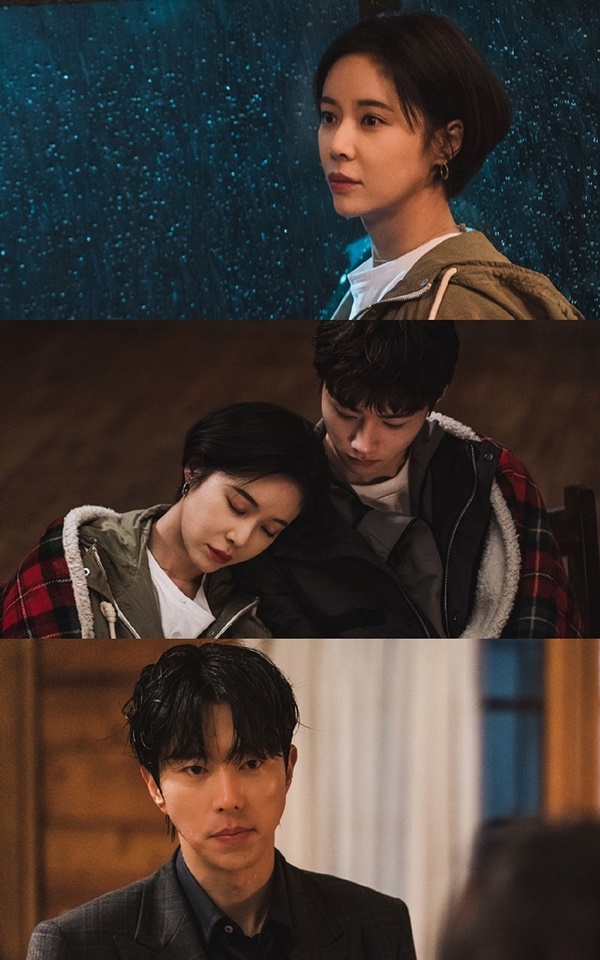 In He is the guy, a strange airflow was caught between Hwang Jung-eum and Seo Ji-hoon.In the KBS2 Mon-Tue drama He Is the Guy (playplayed by Lee Eun-young and director Choi Yoon-seok), which is broadcasted on the night of the 13th, Seo Hyun-joo (Hwang Jung-eum) and Park Do-gyeom (Seo Ji-hoon), who are stranded in a mountain shelter due to heavy rain, are being revealed and are raising curiosity.Seo Hyun-joo (Hwang Jung-eum) and Park Do-gyeom (Seo Ji-hoon) were scouted as team leaders and writers of the Sunwoo Pharmaceutical Webtoon planning team, and they were reunited with Hwang Ji-woo (Yoon Hyun-min) and formed a relationship with the representative.Seo Hyun-joo, who ignored the Hwang Ji-woo Gay, who was heard in the harbor, saw a friendly standing with him and Park Do-gum, and misunderstood in earnest and predicted an uncanny development.In the meantime, Seo Hyun-joo, who is isolated from the mountain, is caught by a strange air current between Seo Hyun-joo and Park Do-gum. Seo Hyun-joo is sleeping on Park Do-gums shoulder and Park Do-gum is staring at him.As the atmosphere of strange excitement is formed, I wonder if the relationship between the two sisters who have grown up between their sisters since childhood has made progress.In addition, Hwang Ji-woo, who is soaked in the rain in this throbbing situation, is caught, and attention is focused on why he was together in the hike of the two people.The cold, hard, but somewhat bitter expression adds to the sadness and raises the expectation of the broadcast.Hwang Jung-eum and Seo Ji-hoons strange atmosphere can be seen in He is the guy broadcasted at 9:30 pm on the night.
