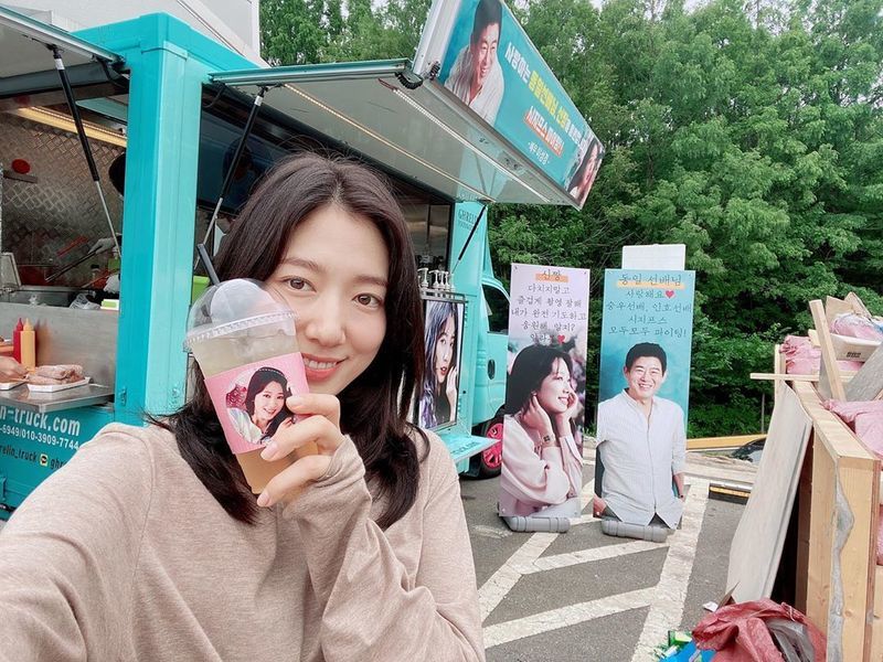 Actor Park Shin Hye, Lee Sung-kyung and warming of the show was.Park Shin Hye 7 14 personal Instagram taken before entering from the road cheering for us the Bible is the power within and Iced coffee perfect!! They cheer in the Giving I also ceased my girlthat posts with pictures showing.Photo belongs to Park Shin Hye Actor Lee Sung-kyung this gift for the Iced coffee in front of the picture, has left it. Coffee holding a brightly smiling Park Shin Hyes smile is warming to know about.Along with this growth in the East and Park Shin Hye to cheer Iced coffee to send Lee Sung-kyungs warm and heartwarming, including the ship again.Meanwhile, Park Shin Hye the day with JTBC new drama Sisyphus: the myth(working title) starred in it.