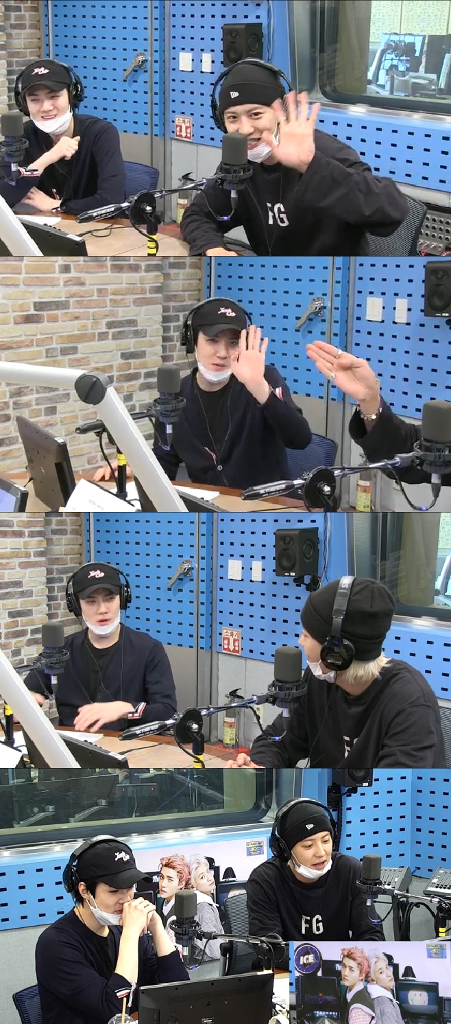 In the most part, EXO Sehun and Chanyeol have solved the fans curiosity with a frank talk.EXO members Sehun and Chanyeol appeared in the The Most Part Showcase corner of SBS Power FM Choi Hwa-jungs Power Time (hereinafter referred to as the most part) broadcast on the afternoon of the 14th.Sehun and Chanyeol first introduced their first regular duo album A billion view released on the 13th, the day before.Sehun said, My brother produced me, and I want to continue to see you until I become an A billion view. He gave me the title song title as A billion view.I want to play it repeatedly, so I built it like this. The genre is unusual; its disco-based retro hip-hop; the lyrics are easy, so its easy to memorize, Chanyeol said, listening to this.Chanyeol said, The process of producing the album because it is the second unit of EXO was smoother and fun than last year.It is different because there is a difference between preparing for EXO and preparing for them, but once I tried it, I learned each others style better. Sehun and Chanyeol, meanwhile, showed a 180-degree difference from personality to hobby, raising interest.First, Chanyeol said, I often see YouTube, but I like channels that show science short.I deal with aliens, physics, and things like this, but I did not study when I was in school, so I will look for it now. On the other hand, Sehun said, At night, I feel rich in sensitivity and I look for something touching and sad.Even the two disagreed on how to confessions to someone they were interested in: Sehun said: When you have an interested reason, you pretend youre not interested.I take an act that seems to be deliberately indifferent. It is different for a man. If you have a brother who wants to get close, you will approach first. Chanyeol, on the other hand, said, I am active, and I just talk when I meet a new person who likes it as well as reason.In addition, Sehun and Chanyeol, who seen about 12 years from the trainee said about each others first impression.First Chanyeol said: I first met Sehun when he was really a baby, and I was so surprised, he was really handsome, Sehun was in junior high.But after three years, as a high school student, Sehun, who had followed him as a brother, started to change. I was playful, but once Sehun rebelled.Since then, Sehun has been scared, he laughed.Sehun said, When Chanyeol first saw his brother, he was actually a little bit troubled. He was a musical instrumentist.It felt rebellious, Chanyeol said, and when he heard it, he said, I did not know the water rather than the water.When I first entered SM, I felt like I am Chanyeol?, but there were so many good people.