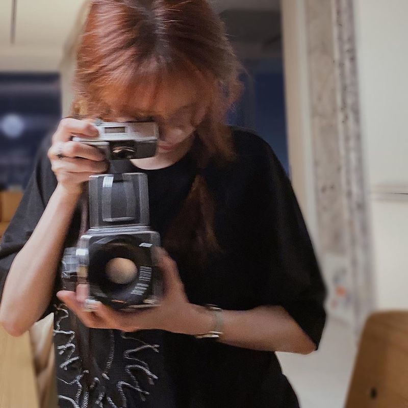 Actor Lee Sung-kyung, this pure, Beautiful looks for the show had.Lee Sung-kyung is 7 21 your own Instagram photos on several sheets showing.With speed Cameras, and whether Lee Sung-kyung is a youthful charm and you are. Lee Sung-kyungs bright and lovely atmosphere for catching up.Seen a picture with someone they are too pretty, mood beautyis the response.Meanwhile, Lee Sung-kyung is the SBS drama romantic floor from the Kim Part 2appeared.