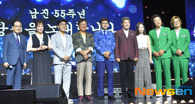 [뉴스엔] 대한가수협회장 이자연